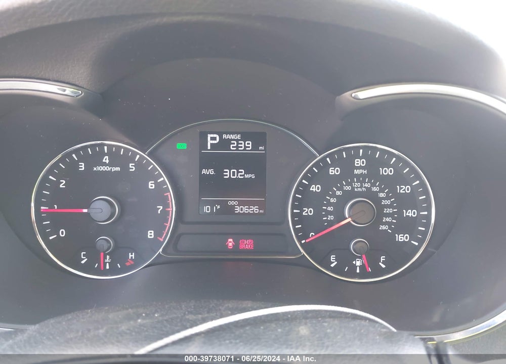 2018 KIA FORTE VIN: 3KPFK4A77JE217500