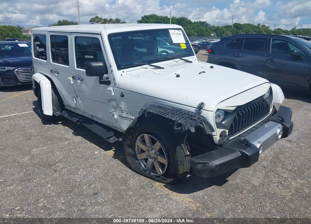 2017 JEEP WRANGLER UNLIMITED SAHARA 4X4 VIN: 1C4BJWEG9HL634402