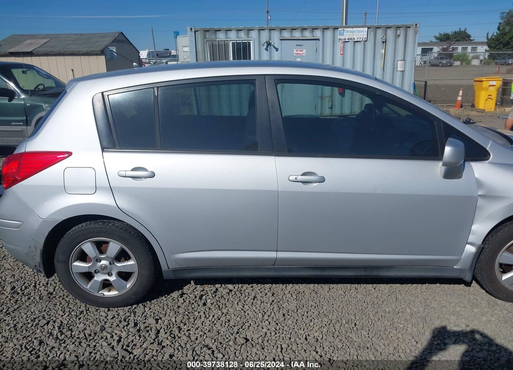 2008 NISSAN VERSA 1.8SL VIN: 3N1BC13E48L392141