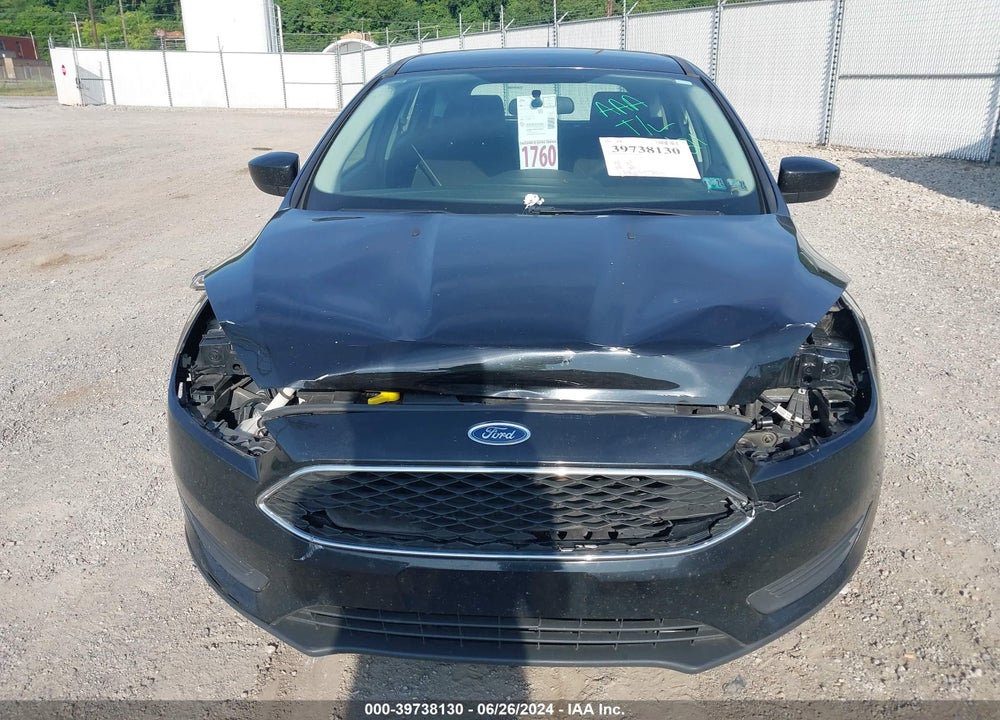 2018 FORD FOCUS SE VIN: 1FADP3K23JL235253