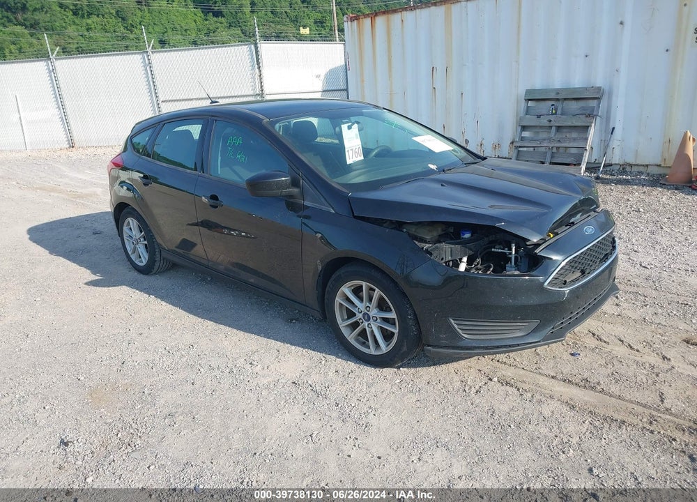 2018 FORD FOCUS SE VIN: 1FADP3K23JL235253