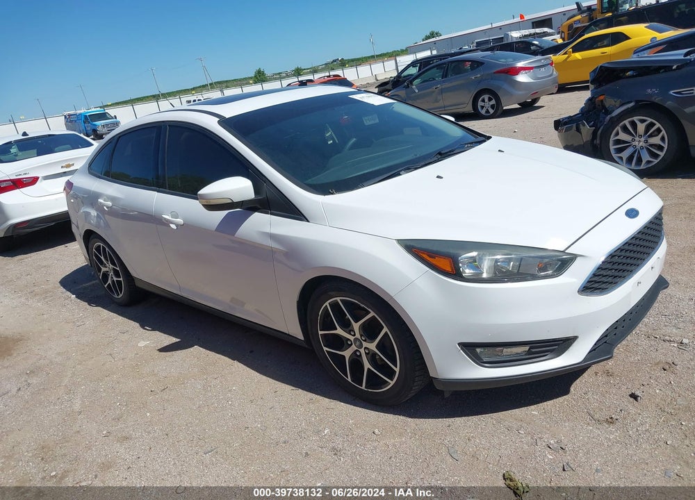 2017 FORD FOCUS SEL VIN: 1FADP3H25HL265193