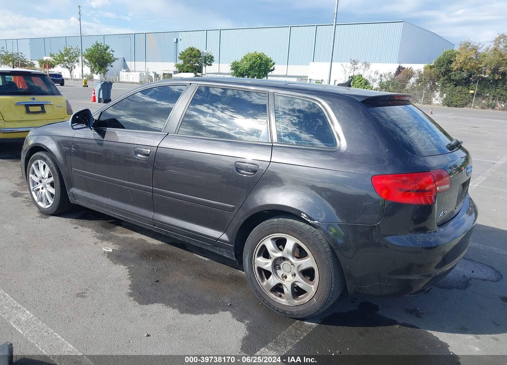 2010 AUDI A3 2.0T PREMIUM VIN: WAUKEAFM3AA174406