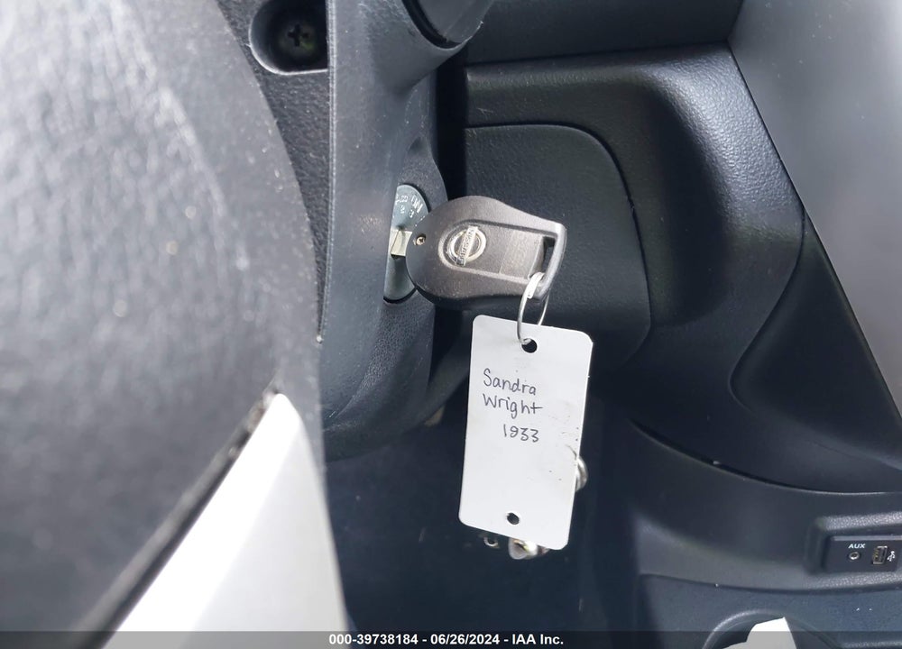 2018 NISSAN VERSA 1.6 SV VIN: 3N1CN7APXJL864130