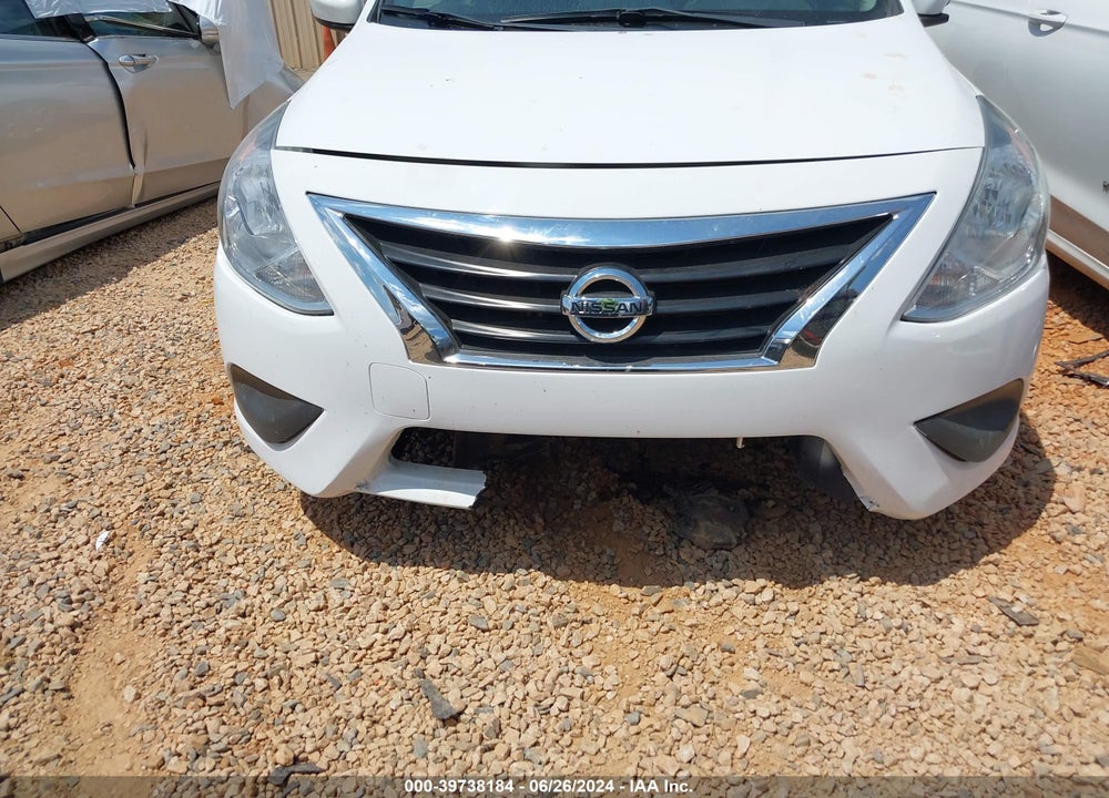2018 NISSAN VERSA 1.6 SV VIN: 3N1CN7APXJL864130