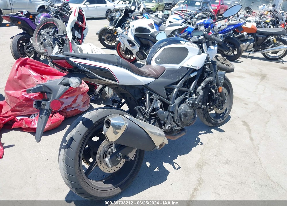 2019 SUZUKI SV650 A/X VIN: JS1VP55B5K7101063