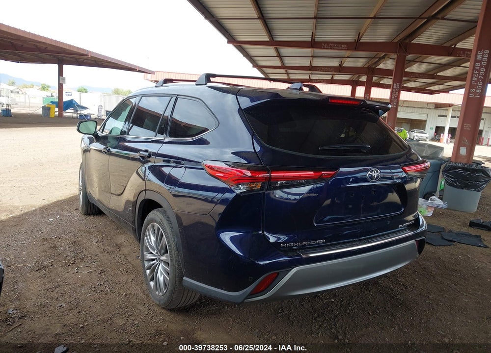 2023 TOYOTA HIGHLANDER PLATINUM VIN: 5TDKDRAH2PS507379