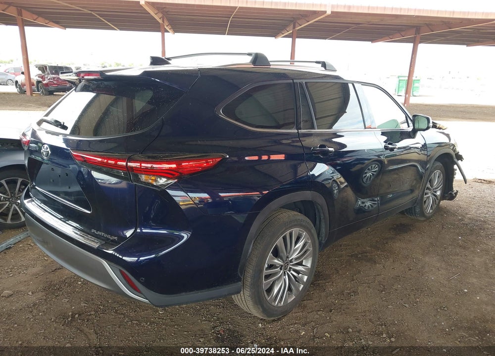 2023 TOYOTA HIGHLANDER PLATINUM VIN: 5TDKDRAH2PS507379