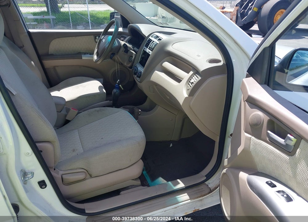 2008 KIA SPORTAGE LX V6 VIN: KNDJE723787517885