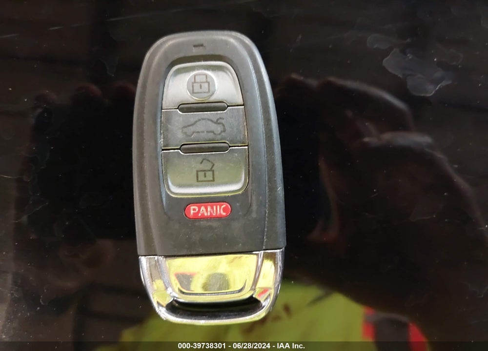 2011 AUDI A5 2.0T PREMIUM VIN: WAULFAFH3BN008823