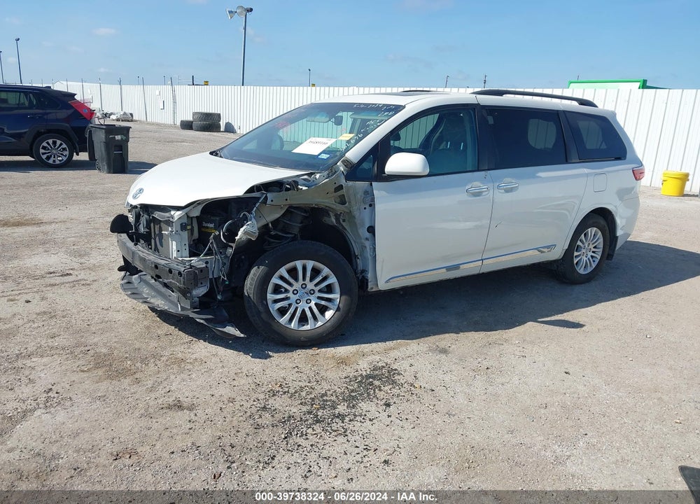 2017 TOYOTA SIENNA VIN: 5TDYZ3DC1HS836777