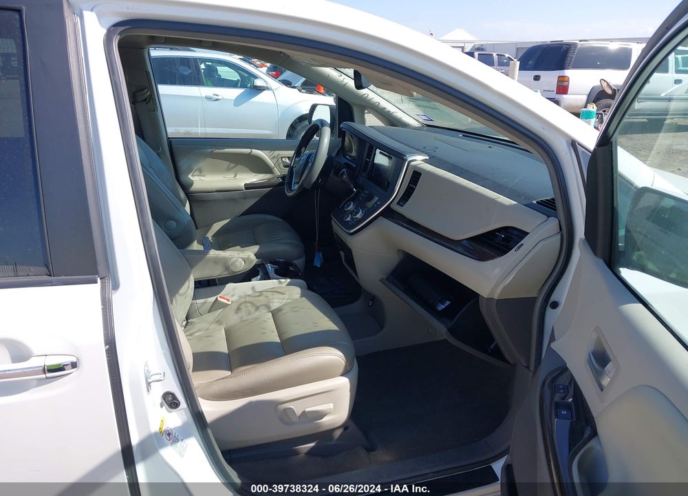 2017 TOYOTA SIENNA VIN: 5TDYZ3DC1HS836777