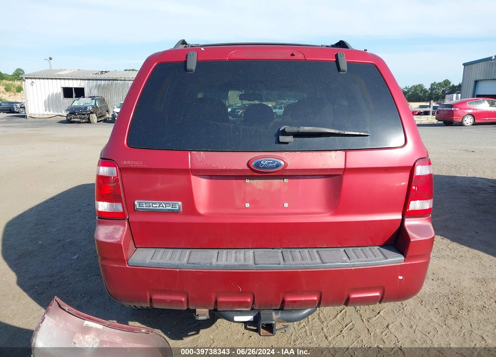 2008 FORD ESCAPE XLT VIN: 1FMCU031X8KE61255
