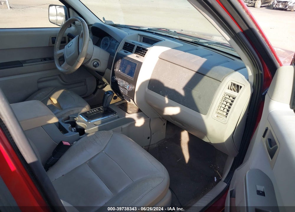 2008 FORD ESCAPE XLT VIN: 1FMCU031X8KE61255