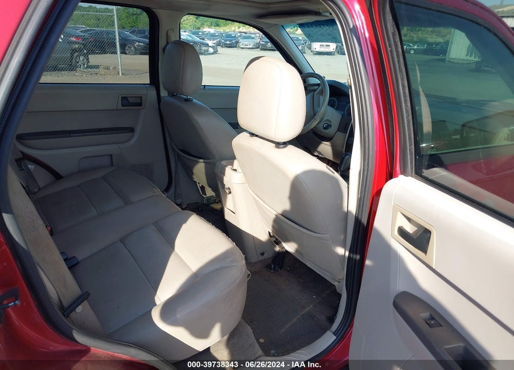 2008 FORD ESCAPE XLT VIN: 1FMCU031X8KE61255