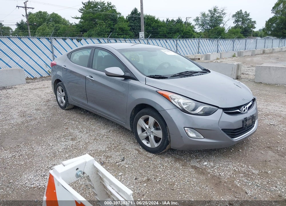 2013 HYUNDAI ELANTRA GLS VIN: KMHDH4AE8DU002181