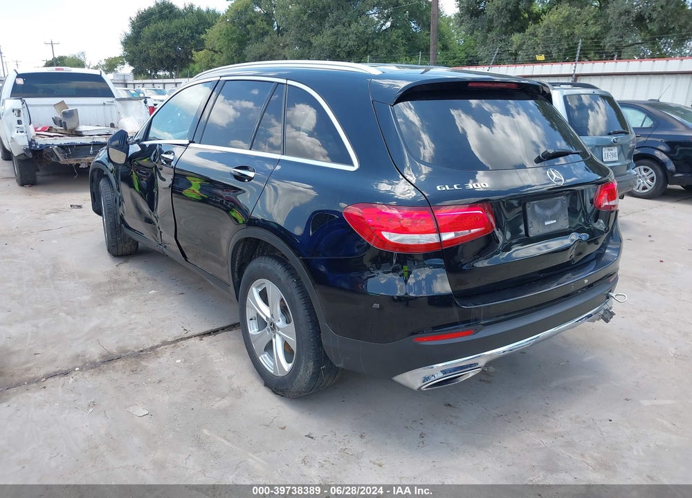 2017 MERCEDES-BENZ GLC 300 VIN: WDC0G4JB3HV010081