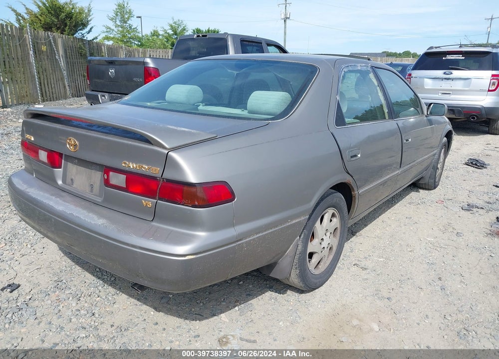 1999 TOYOTA CAMRY LE V6 VIN: 4T1BF22KXXU087700