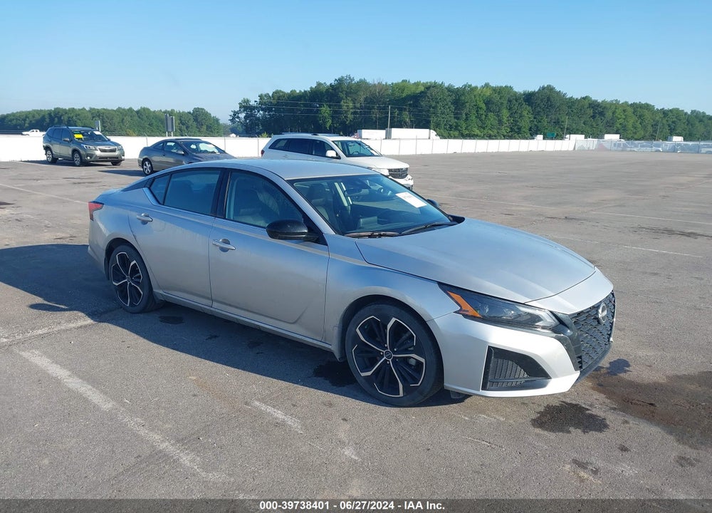 2023 NISSAN ALTIMA SR FWD VIN: 1N4BL4CV1PN401493