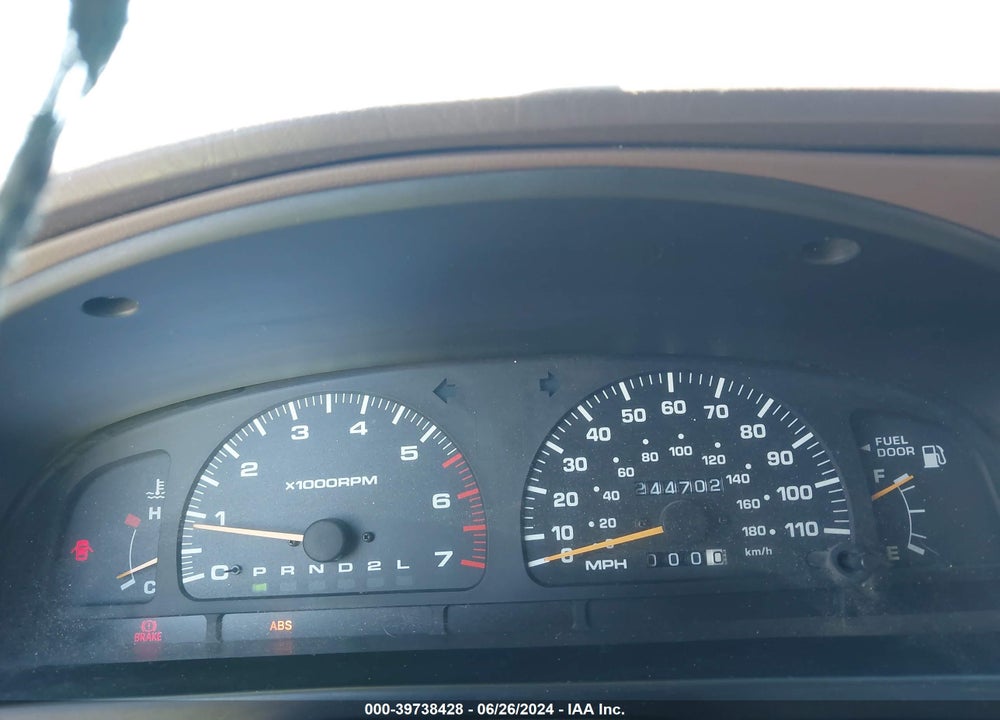 1998 TOYOTA 4RUNNER SR5 V6 VIN: JT3GN86R8W0071206