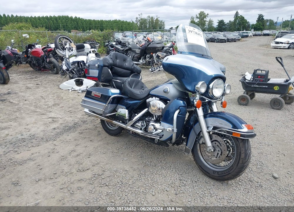 2002 HARLEY-DAVIDSON FLHTCUI VIN: 1HD1FCW172Y605916