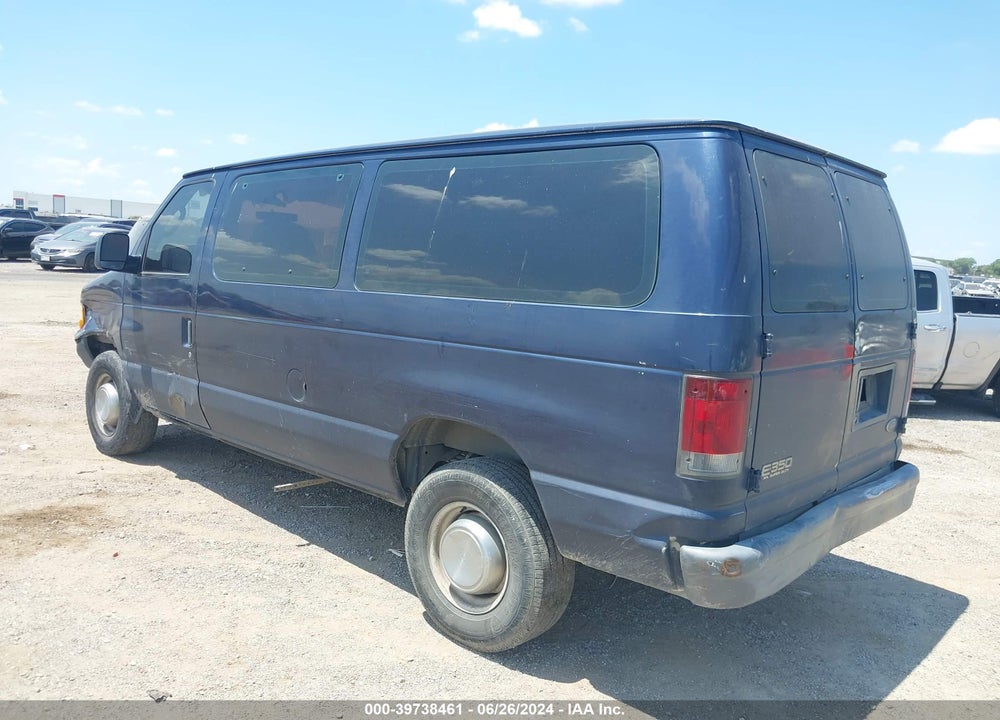 2004 FORD E-350 SUPER DUTY CHATEAU/XL/XLT VIN: 1FBNE31L24HB20928