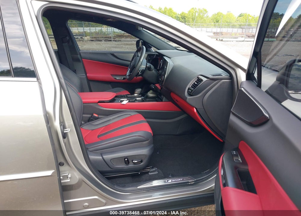 2024 LEXUS NX 350 F SPORT HANDLING VIN: 2T2KGCEZ5RC037248