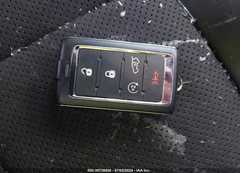2023 JEEP GRAND CHEROKEE ALTITUDE 4X2 VIN: 1C4RJGAG2PC551712