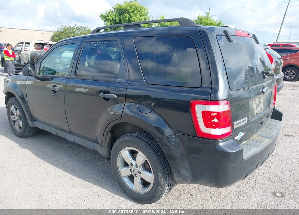 2011 FORD ESCAPE XLT VIN: 1FMCU9DG3BKA51881
