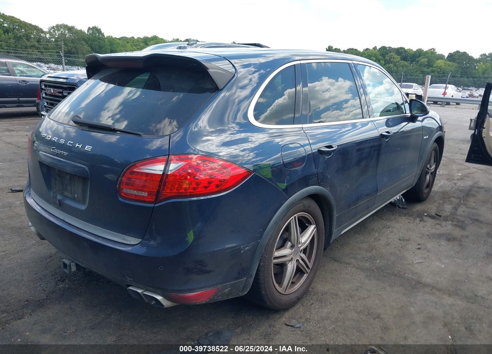 2013 PORSCHE CAYENNE DIESEL VIN: WP1AF2A25DLA35568