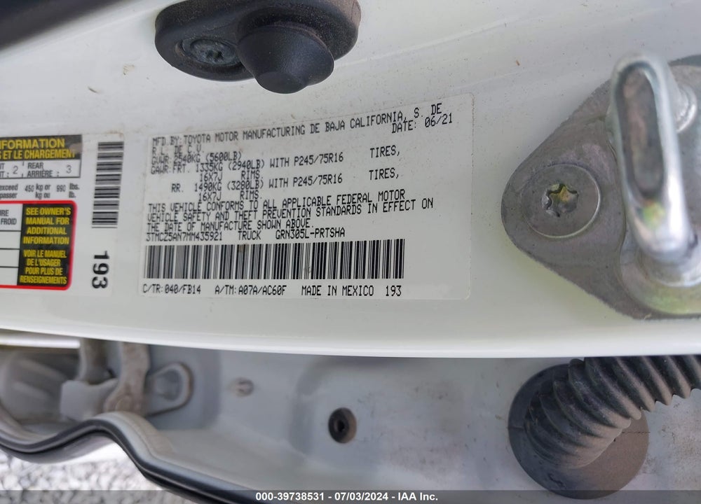 2021 TOYOTA TACOMA SR V6 VIN: 3TMCZ5AN7MM435921