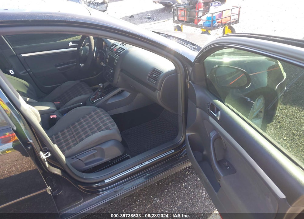 2009 VOLKSWAGEN GTI 4-DOOR VIN: WVWHV71KX9W117608