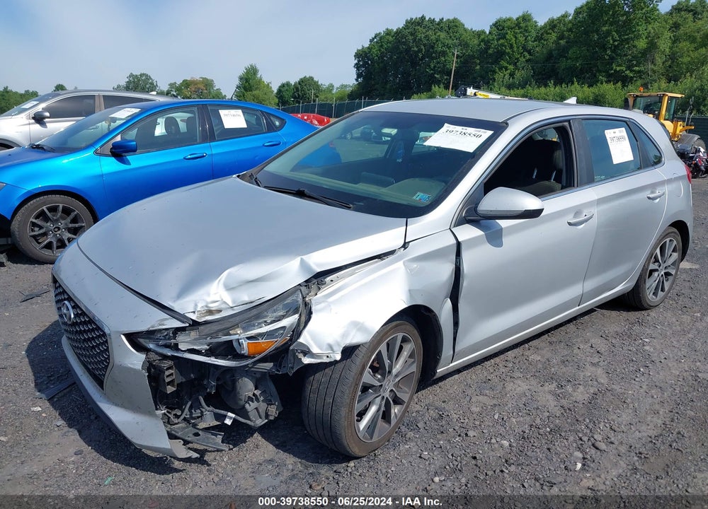 2018 HYUNDAI ELANTRA GT VIN: KMHH35LE5JU009684