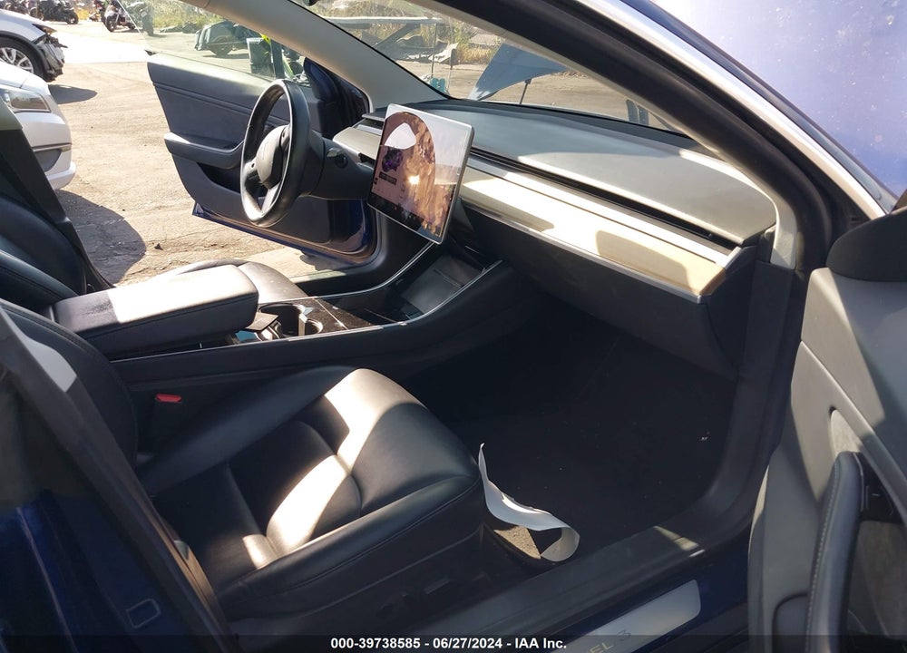2018 TESLA MODEL 3 LONG RANGE/MID RANGE VIN: 5YJ3E1EA7JF075965