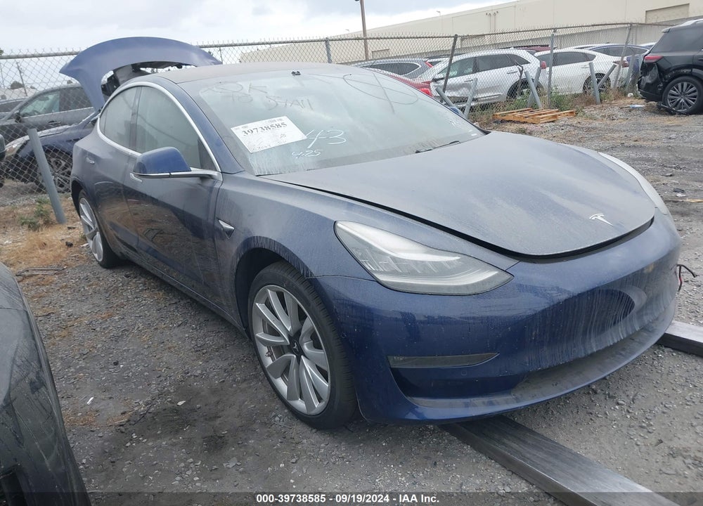 2018 TESLA MODEL 3 LONG RANGE/MID RANGE VIN: 5YJ3E1EA7JF075965