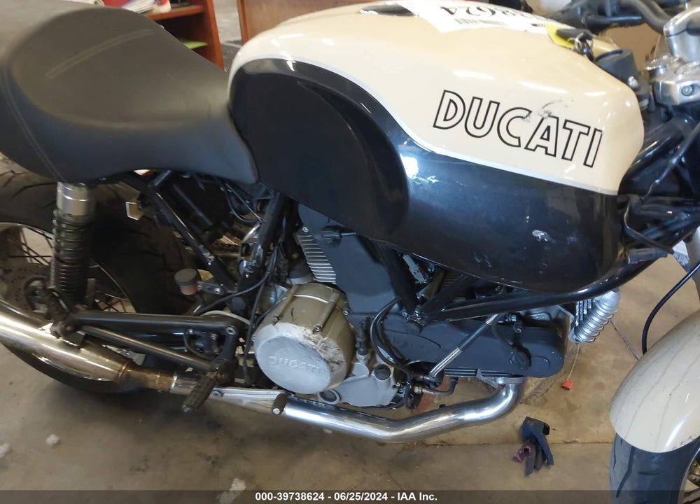 2007 DUCATI SPORTCLASSIC SPORT1000 VIN: ZDM1WABP77B008621