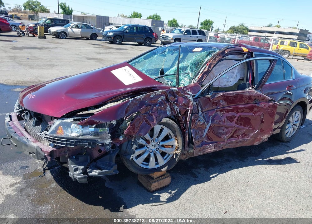 2011 HONDA ACCORD 2.4 EX VIN: 1HGCP2F76BA132171