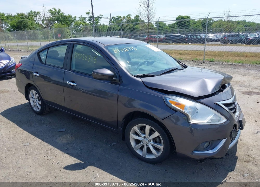 2015 NISSAN VERSA 1.6 SL VIN: 3N1CN7AP7FL903702