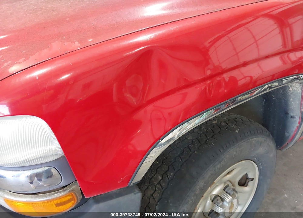 2002 CHEVROLET SILVERADO 1500 LS VIN: 1GCEK14V72Z172536