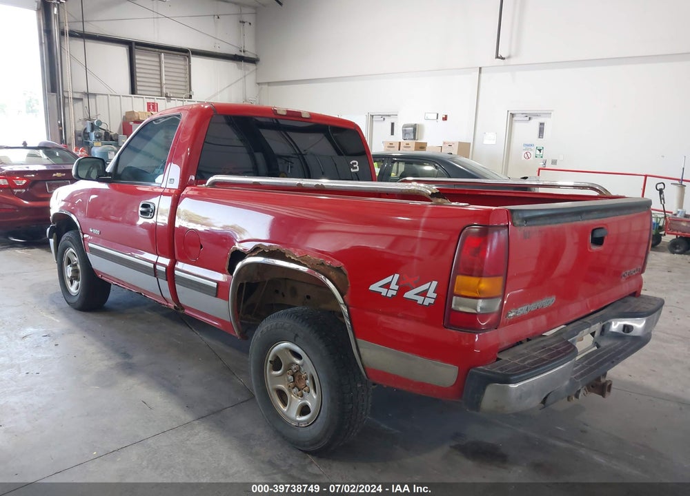 2002 CHEVROLET SILVERADO 1500 LS VIN: 1GCEK14V72Z172536