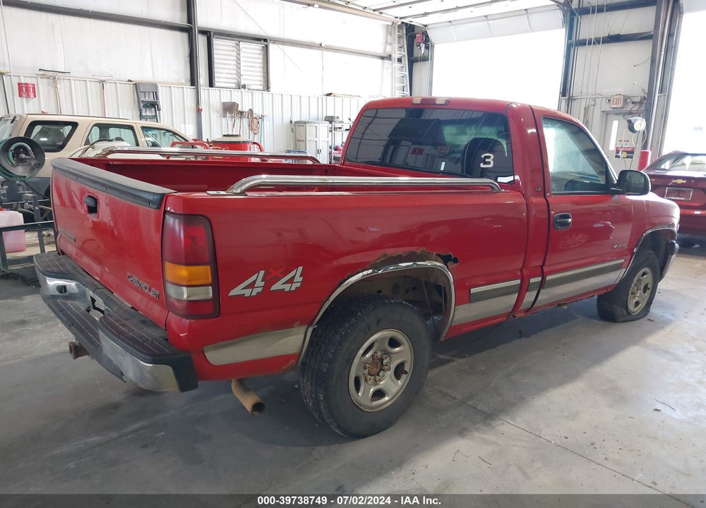 2002 CHEVROLET SILVERADO 1500 LS VIN: 1GCEK14V72Z172536