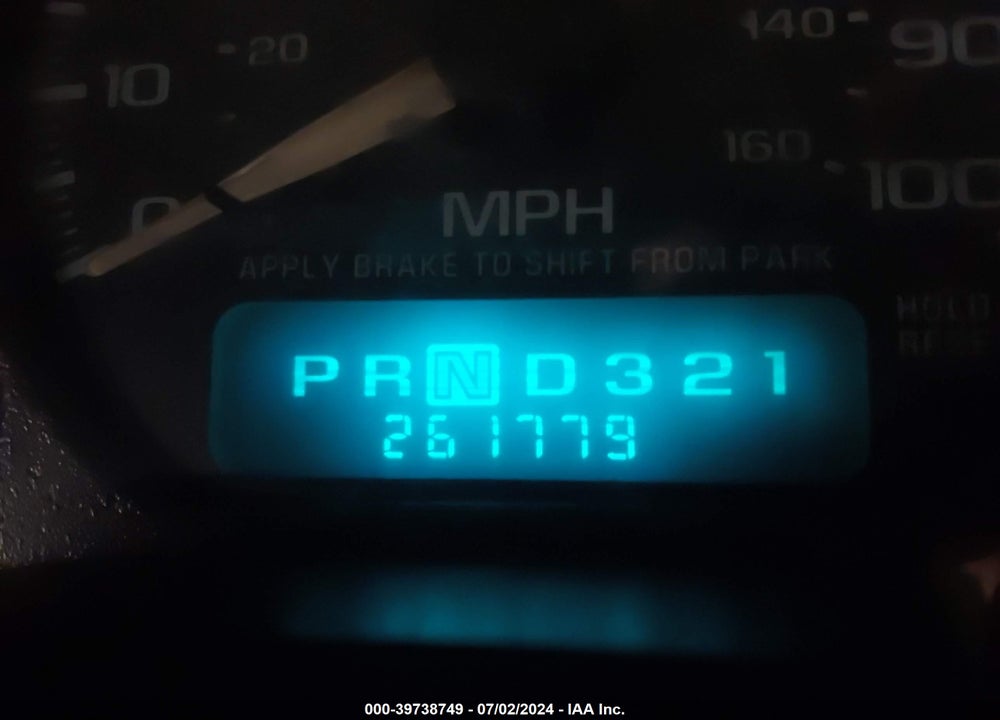 2002 CHEVROLET SILVERADO 1500 LS VIN: 1GCEK14V72Z172536