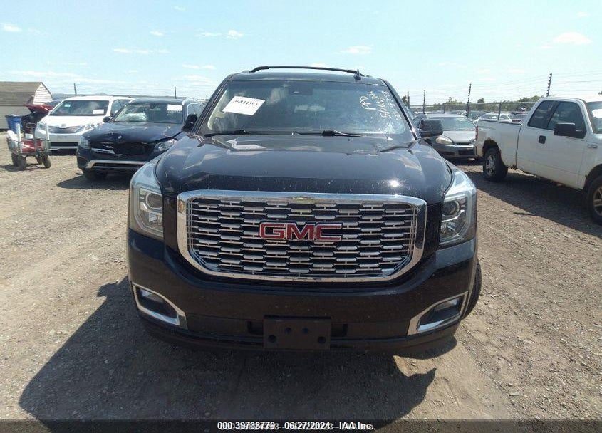 2018 GMC YUKON XL DENALI VIN: 1GKS2HKJ7JR234595