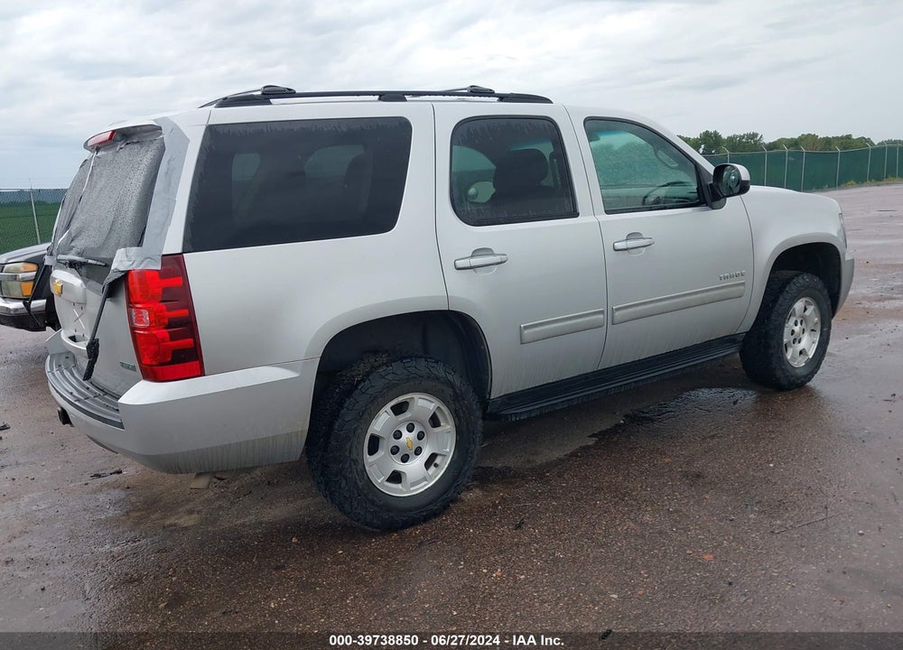 2011 CHEVROLET TAHOE LS VIN: 1GNSCAE07BR167735