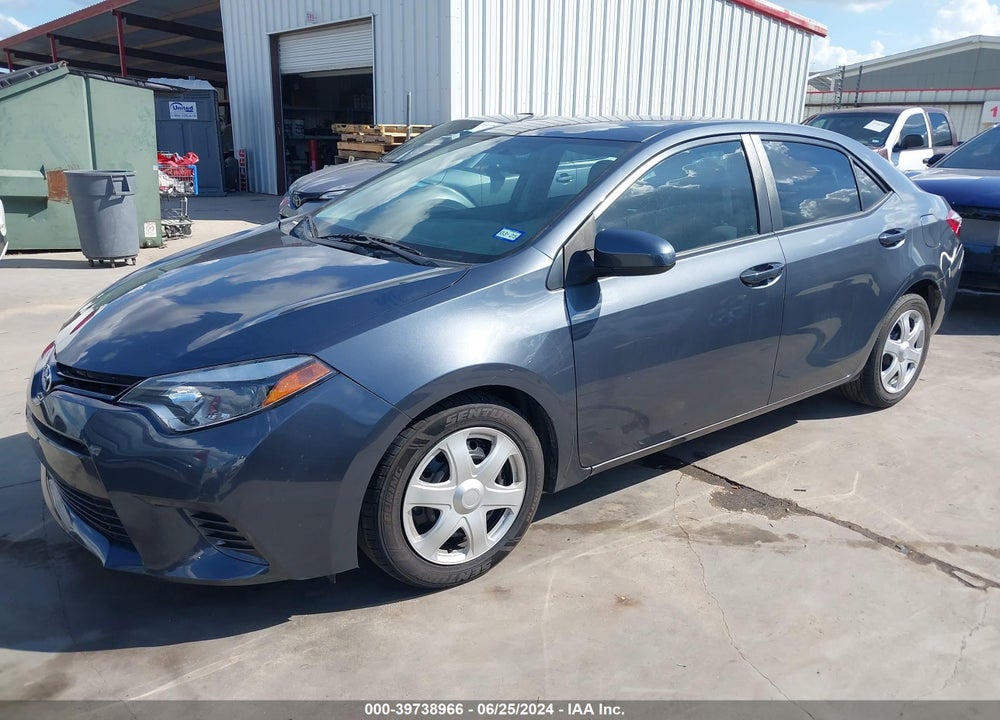 2015 TOYOTA COROLLA LE VIN: 5YFBURHE1FP346381
