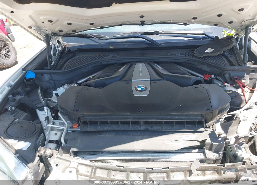 2016 BMW X5 XDRIVE50I VIN: 5UXKR6C51G0J80218