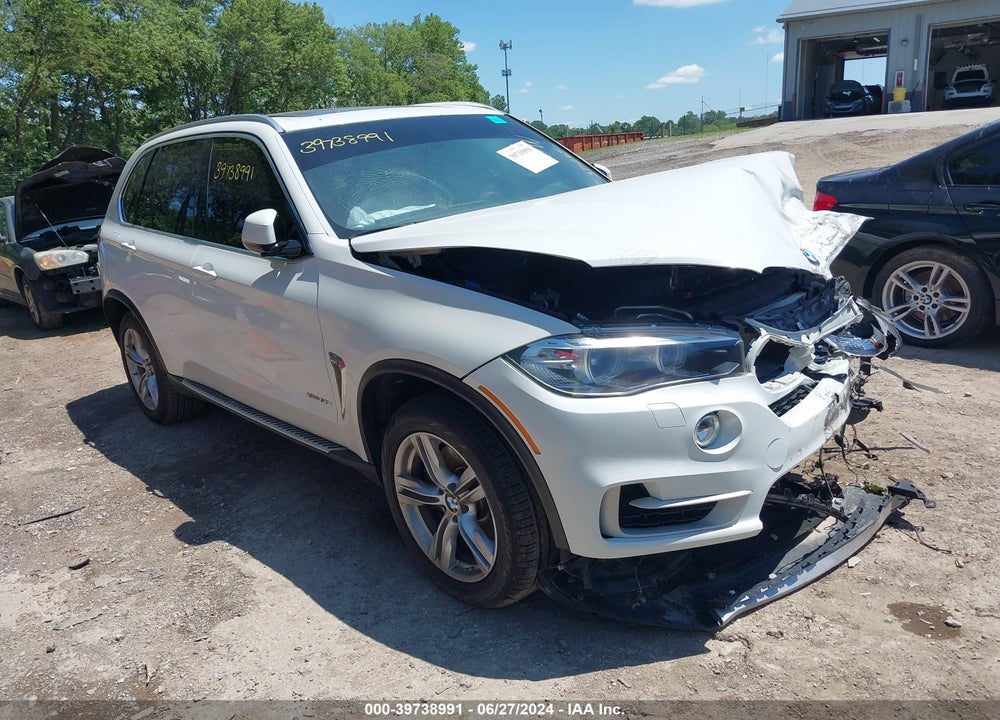 2016 BMW X5 XDRIVE50I VIN: 5UXKR6C51G0J80218