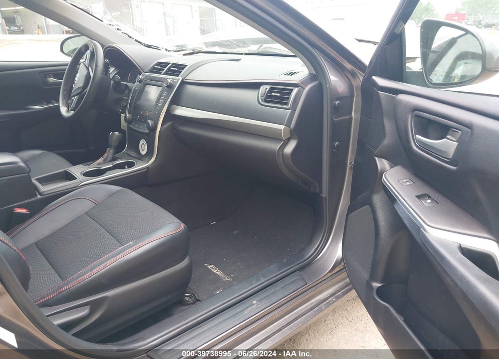 2017 TOYOTA CAMRY SE VIN: 4T1BF1FK5HU794841