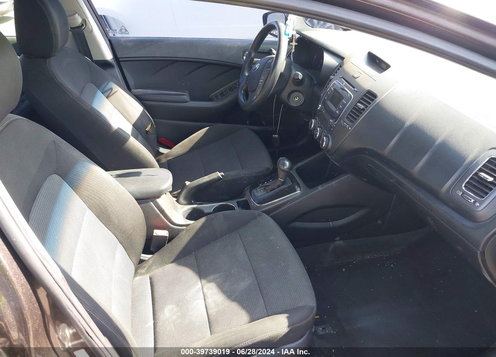 2017 KIA FORTE LX VIN: 3KPFK4A76HE127118