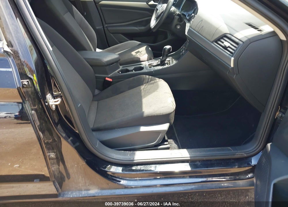 2019 VOLKSWAGEN JETTA 1.4T R-LINE/1.4T S/1.4T SE VIN: 3VWC57BU8KM158431